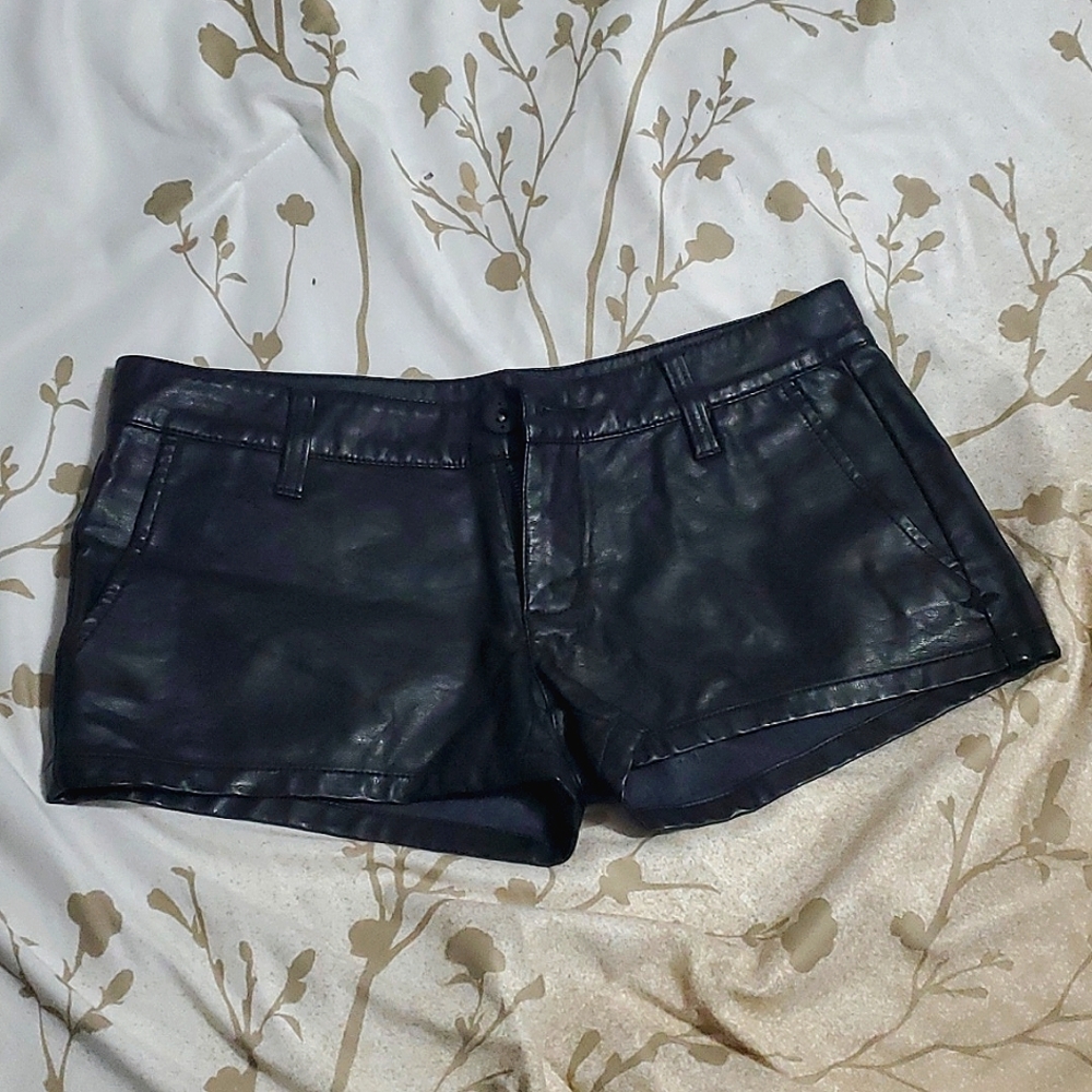 HURLEY brand black leather shorts. Size 3.